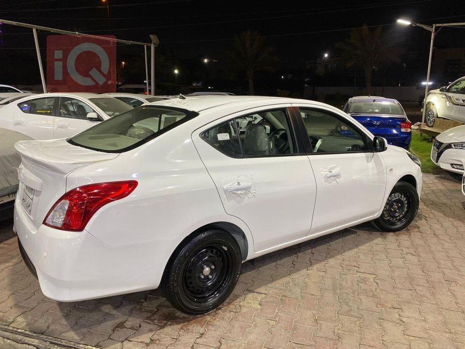 نيسان صني